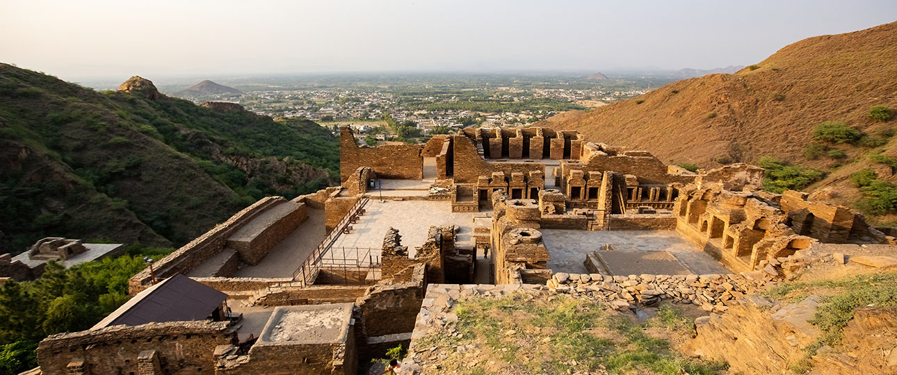 Journey Through The <br>Heritage Of Pakistan